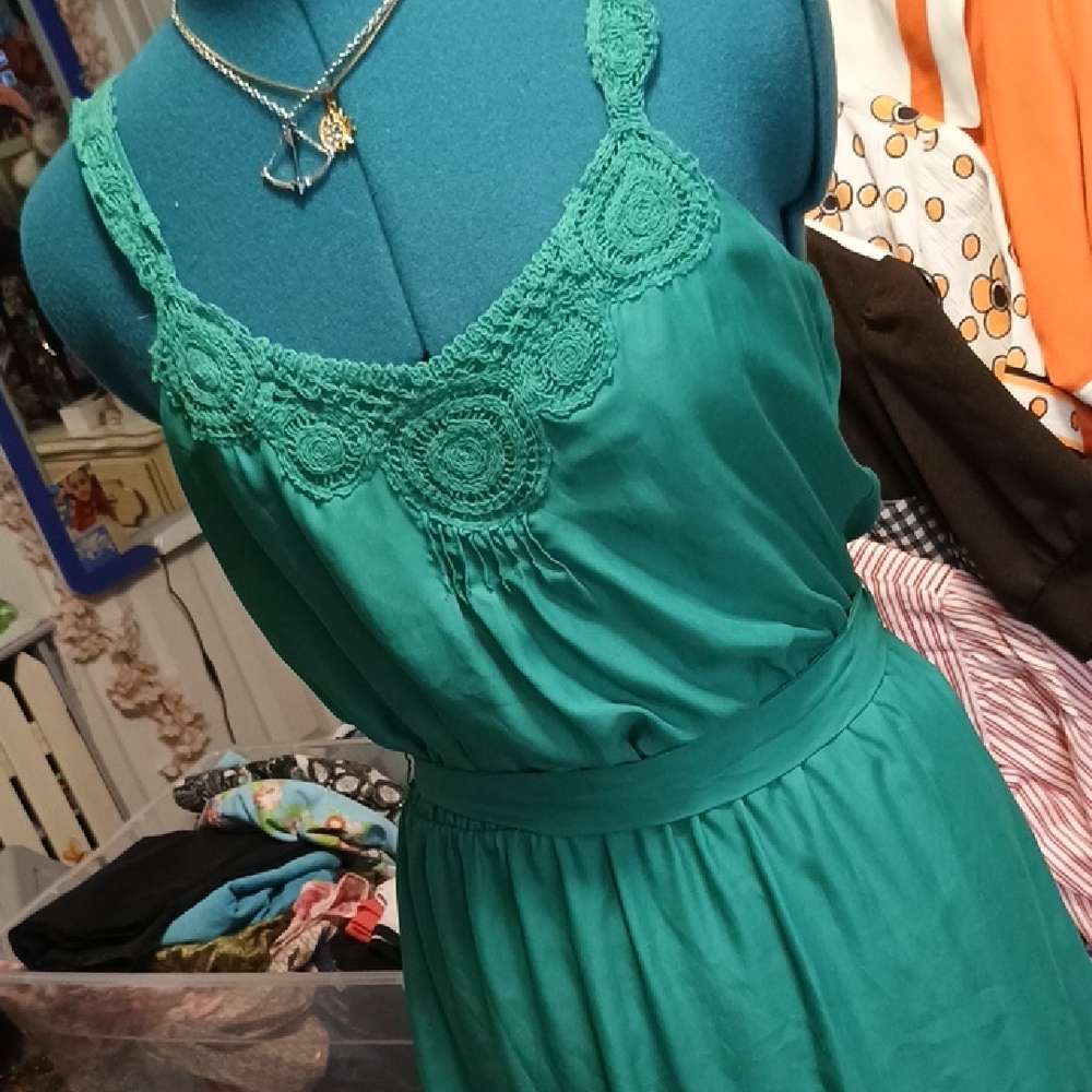 LC Lauren Conrad Emerald Dress